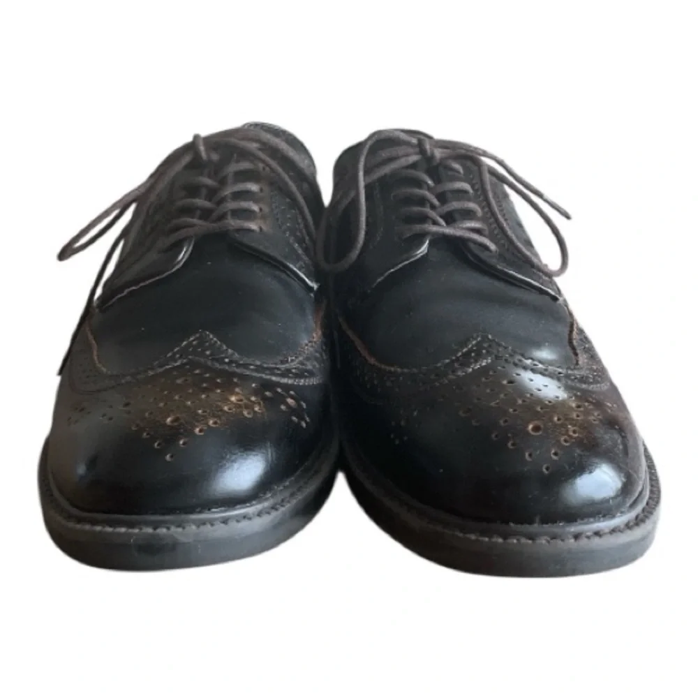 G.H. Bass & Co. Brown Leather Lace Up Shoe